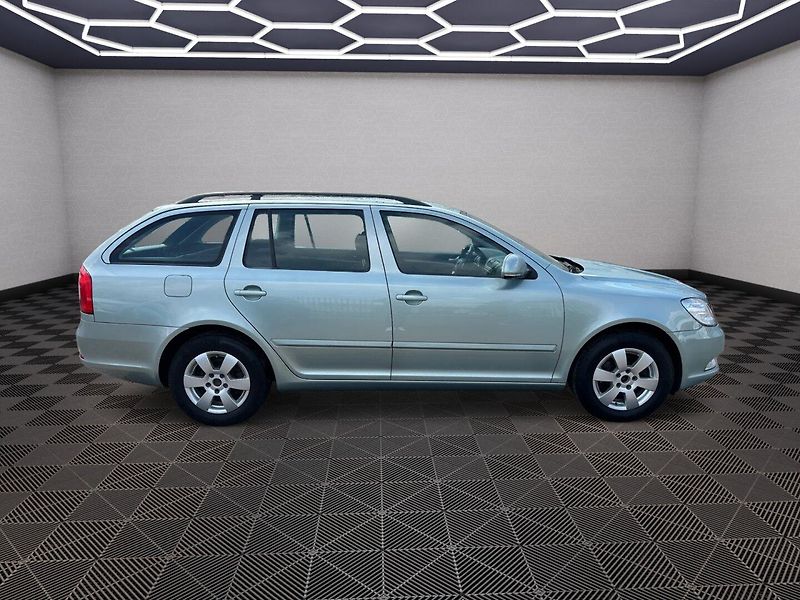 Škoda Octavia (2010) 1.4Tsi 90kw - fotka 8 z 28