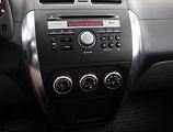 Suzuki SX4 (2007) 1.6 VVT, 4X4, Vyhř. sedaček - náhled 10