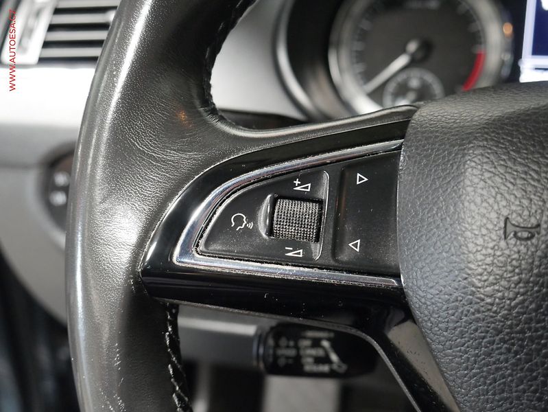 Škoda Octavia (2019) 2.0 TDI, 1.maj, DSG, navi - fotka 14 z 24