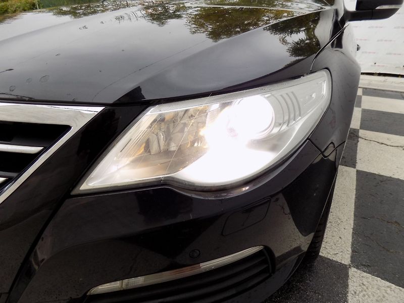 Volkswagen Passat CC (2008) 2.0TDI/Highline/NAVI/Bi-xenon/ - fotka 37 z 37