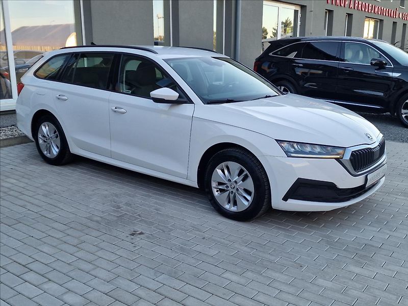Škoda Octavia 2.0TDI Ambition, ČR,1.Majitel - fotka 2 z 50