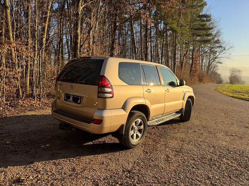 Toyota Land Cruiser 3.0 J7/J9/J12/J15 /127kW - fotka 4 z 12