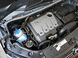 Volkswagen Touran 1,6 TDi 77kW CUP,7.míst,naviga - náhled 37