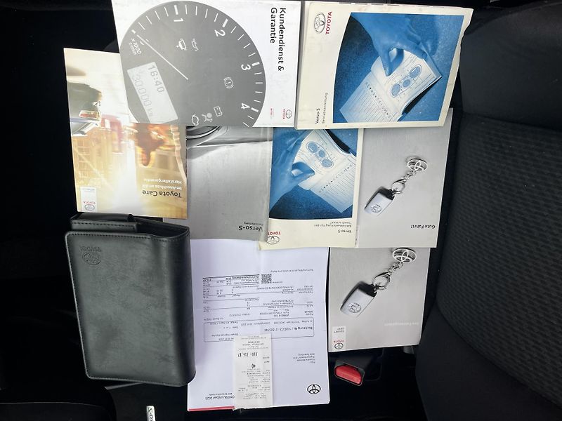 Toyota Verso (2012) 1,3 VVTi 73 Kw - fotka 18 z 18