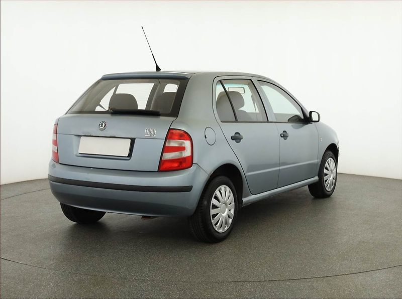Škoda Fabia (2005) 1.2, nová STK, Klima - fotka 5 z 11