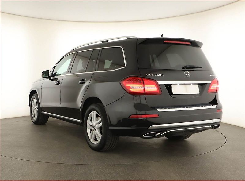 Mercedes-Benz GLS (2018) 350 d 4MATIC - fotka 4 z 22