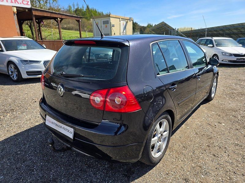 Volkswagen Golf (2007) 2.0 TDi 100KW - fotka 7 z 24