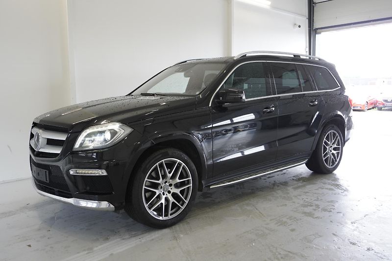 Mercedes-Benz GL (2014) GL500 4,7I V8 4MATIC AUT. - fotka 1 z 33