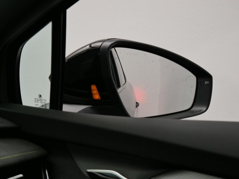 Peugeot 3008 - fotka 21 z 25