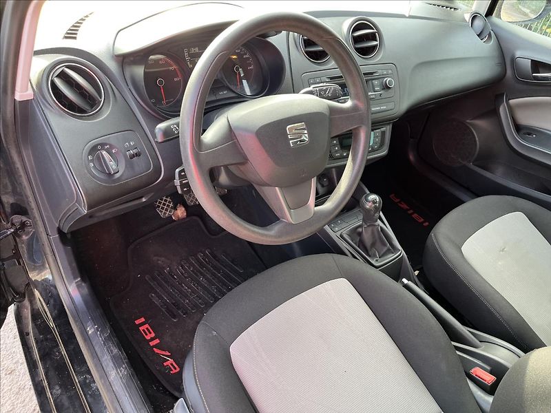Seat Ibiza 1.2 TSi 63KW KLIMA SERVIS STK - fotka 9 z 34