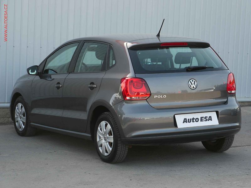 Volkswagen Polo (2010) 1.2i, 2.maj,ČR, Klima - fotka 6 z 15