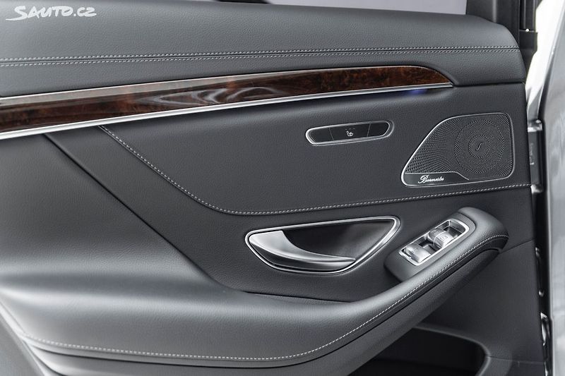 Mercedes-Benz Třídy S 560 4M,Facelift,Folie,Panorama - fotka 18 z 36