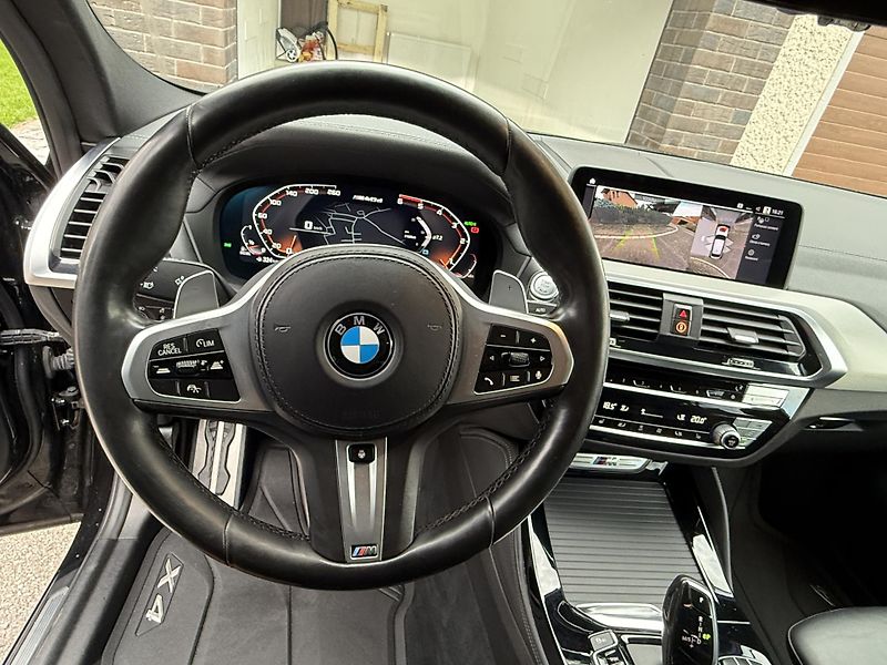BMW X4 (2021) BMW X4 M40D 250kw 700nm - fotka 37 z 42