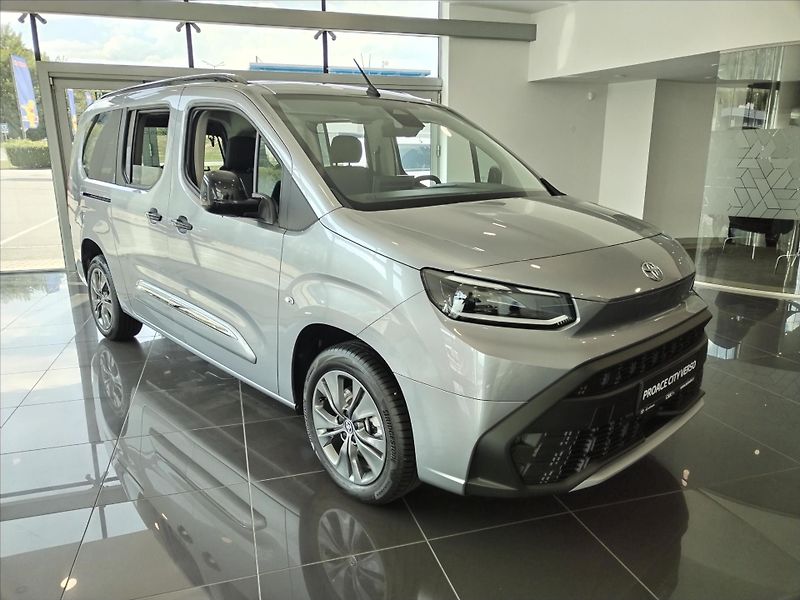 Toyota ProAce City Verso (2026) 1.5 DIESEL 6MT  FAMILY 5S LONG - fotka 7 z 18