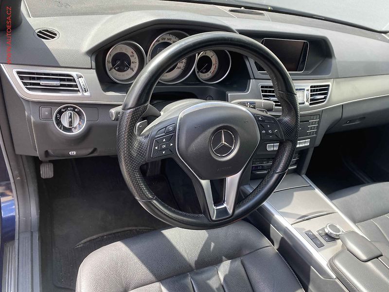 Mercedes-Benz Třídy E (2015) 3.0 CDi E350 4matic - fotka 13 z 22
