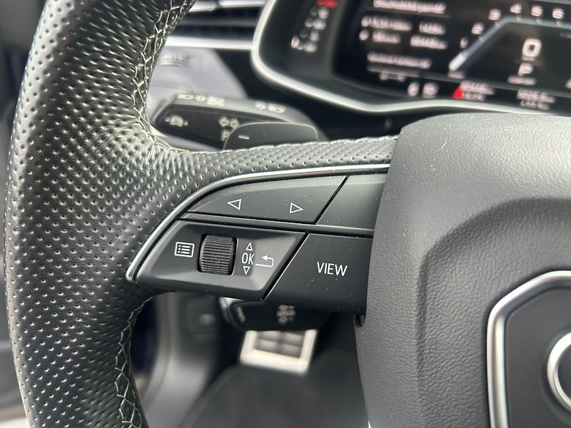 Audi SQ8 4.0 TFSI - fotka 15 z 24