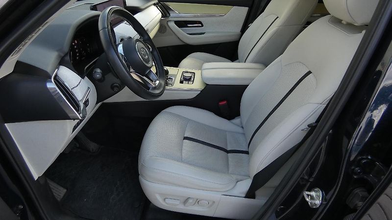 Mazda CX-60 3,3 l e-Skyactiv D254 Exclusiv - fotka 20 z 27