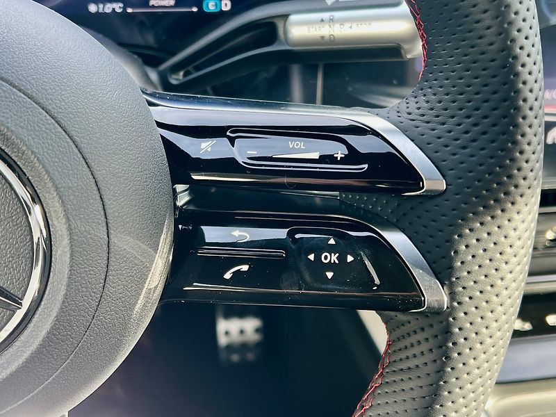 Mercedes-Benz CLA (2025) 350 4MATIC EQ Linie AMG - fotka 23 z 25