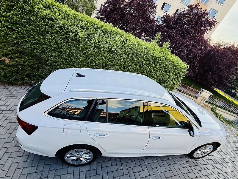 Škoda Octavia (2022) 1,5TSi 96kW G-TEC CNG STYLE ČR - fotka 13 z 15