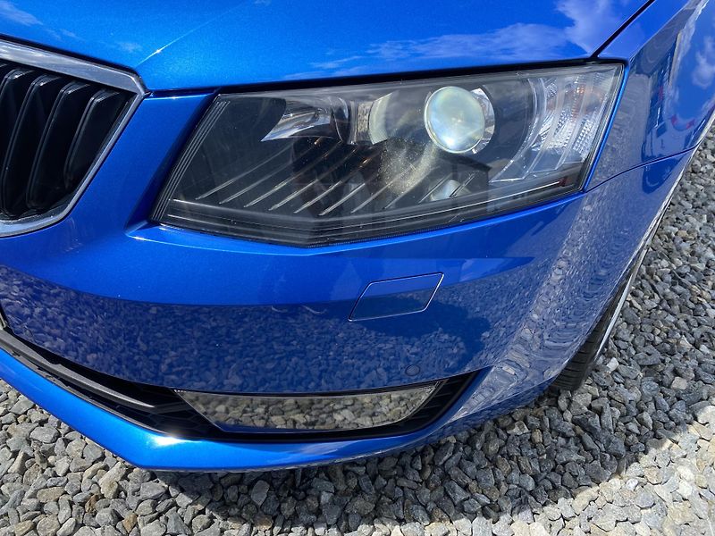 Škoda Octavia 2.0TDi L+K CZ WEBASTO 4x4 - fotka 75 z 165