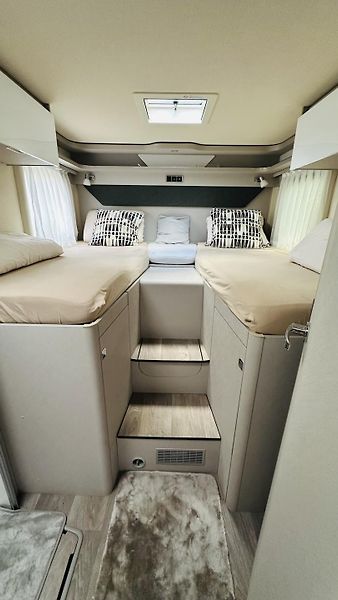 Mercedes-Benz (2020) HYMER T 685 S - fotka 34 z 35
