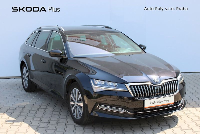 Škoda Superb (2023) 2.0 TDI 110 kW Style Plus - fotka 5 z 25