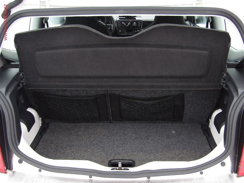 Volkswagen up! (2012) 1.0 i, AC - fotka 7 z 16