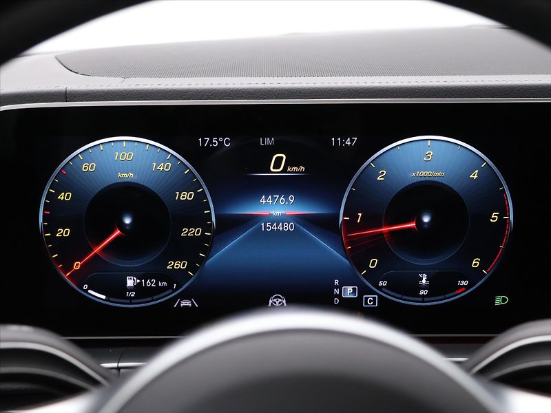 Mercedes-Benz GLS 2,9 400d 4MATIC AMG CZ DPH - fotka 24 z 47