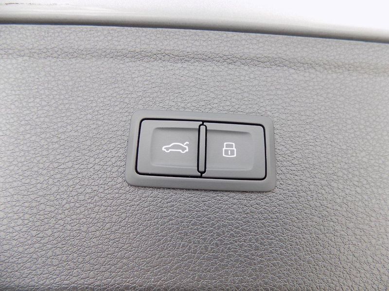 Audi Q5 (2020) 40TDI/S-Line/PANO/4x4/LED/ - fotka 11 z 45