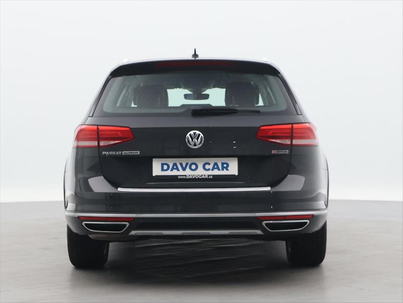 Volkswagen Passat 2,0 TDI 140kW Alltrack 4M DSG - fotka 6 z 28