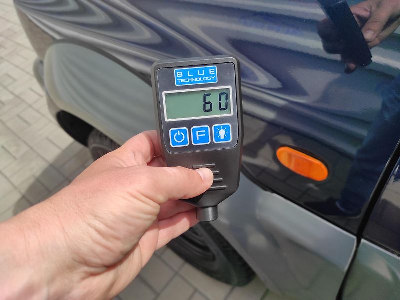 Suzuki Jimny 1,3i 62kW, 4x4, Tažné - fotka 32 z 32