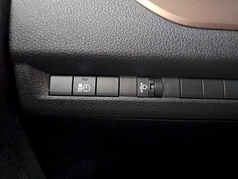 Toyota ProAce Verso (2024) 2.0D 106kW FAMILY 8S WEBASTO - fotka 30 z 35