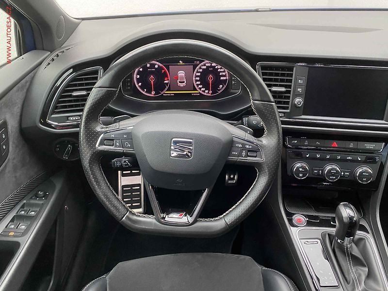 Cupra Leon (2018) 2.0 TSi 4x4, DSG, LED - fotka 11 z 20