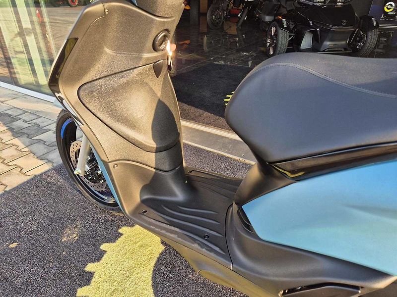 Piaggio Liberty 125 iGET (2026) Liberty 125 S E5+ - fotka 30 z 39