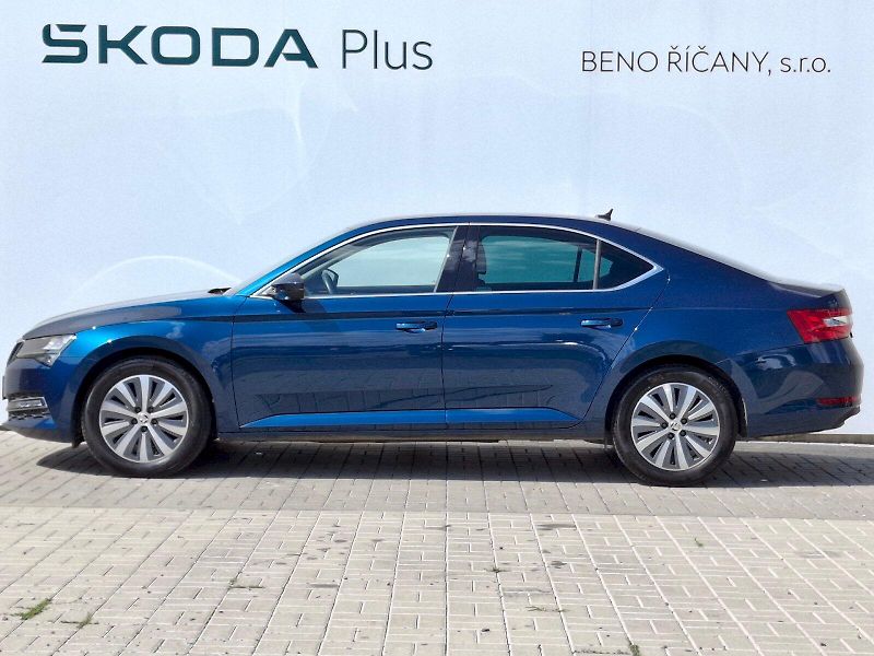 Škoda Superb (2023) Style DSG 1,5TSi 110kW - fotka 3 z 35