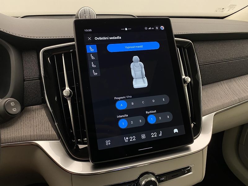 Volvo XC90 (2026) T8 AWD Plug-in BRIGHT ULTRA - fotka 69 z 74