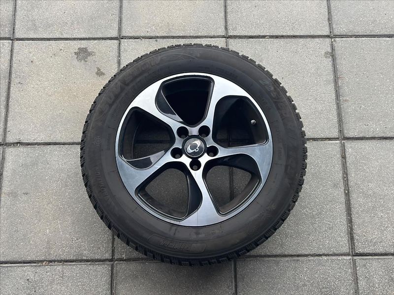 SsangYong Torres 1,5 GDI  Club 2WD 6MT - fotka 27 z 29