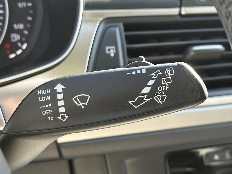 Audi A6 Allroad 3,0 TDI Quattro 200kW S-Tronic - fotka 19 z 33