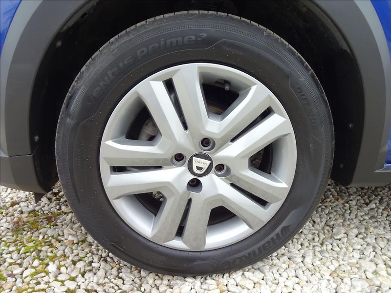 Dacia Sandero 1,0 TCe STEPWAY - fotka 42 z 46