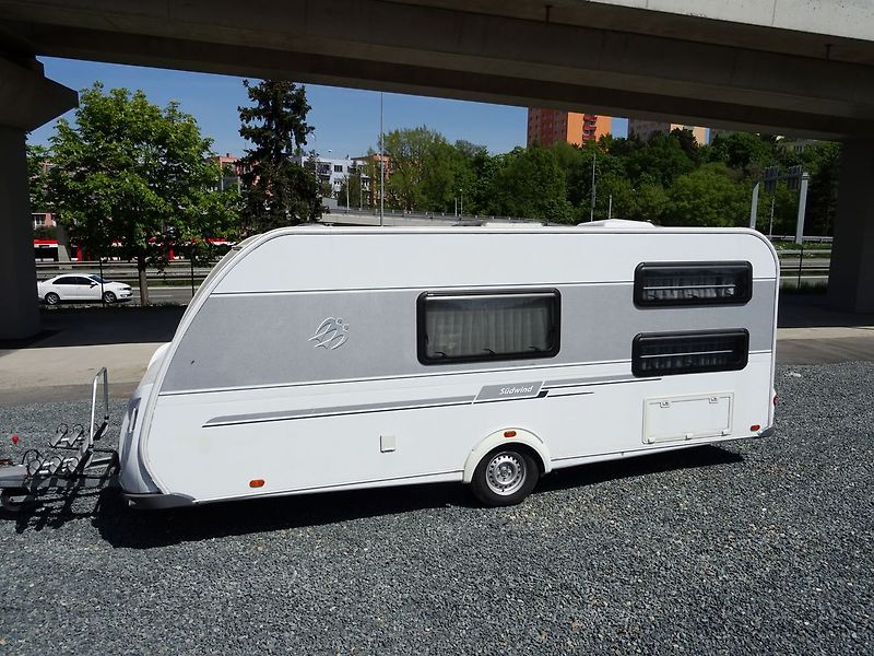 Knaus Südwind 550 FSK Mover 4xlůžko - fotka 3 z 35