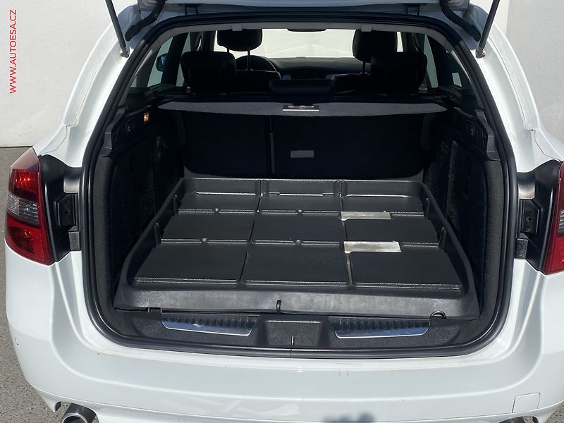 Renault Laguna (2015) 2.0DCi, ČR, servis.kniha - fotka 7 z 16