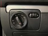 Volkswagen Golf (2011) 1.6 TDi, Trendline, navi - náhled 16