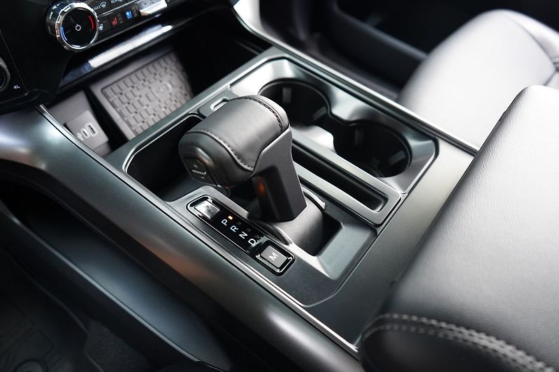 Ford F-150 (2025) Lariat 5,0 298 kW - fotka 42 z 59