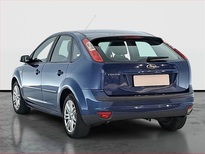 Ford Focus (2007) 1.6 16V, slušný stav - fotka 4 z 17