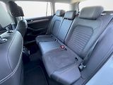 Volkswagen Passat (2021) 1.5 TSI 110 kW DSG Elegance Pl - náhled 23