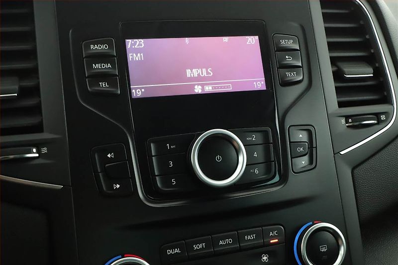 Renault Mégane (2017) 1.5 dCi, Tempomat - fotka 13 z 17
