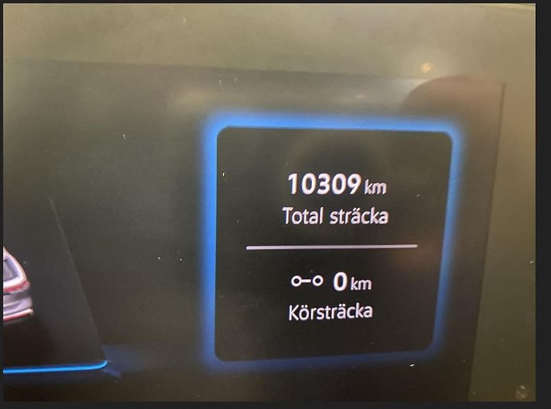Volkswagen Tiguan 2.0TDI 4M R-LINE Harman/Kardon - fotka 14 z 14
