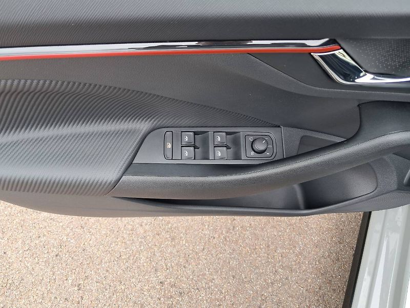Škoda Scala (2026) Monte Carlo 1.0 TSI / 85 kW DS - fotka 15 z 25