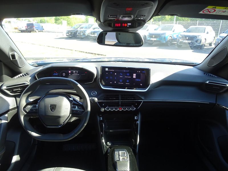 Peugeot 2008 (2026) ALLURE e-115 kW /156k - fotka 22 z 50