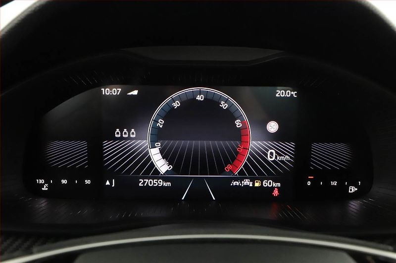 Škoda Kamiq (2025) 1.0 TSI, MONTE CARLO, KEYLESS - fotka 8 z 17